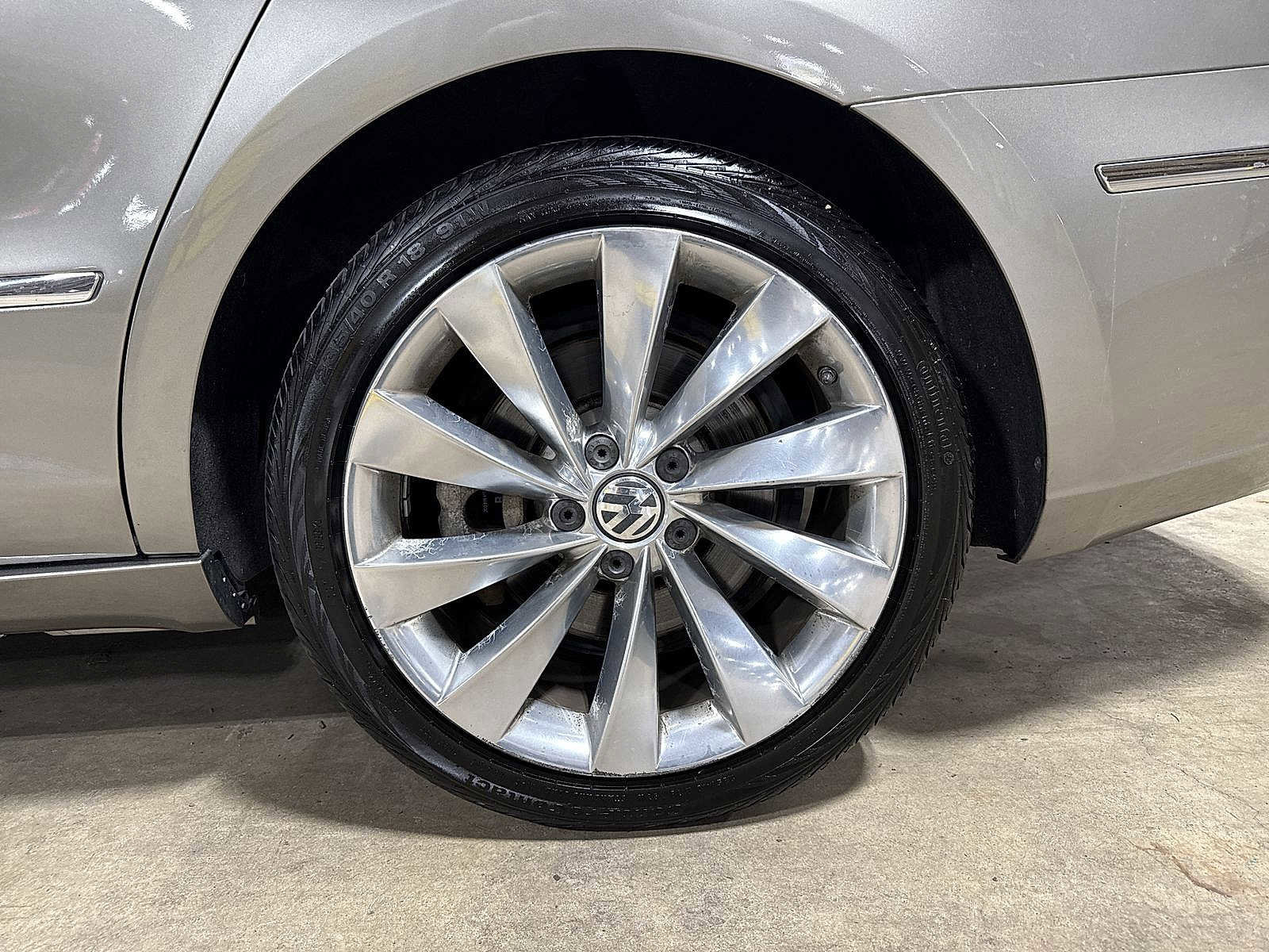 Used 2013 Volkswagen CC Executive image 10