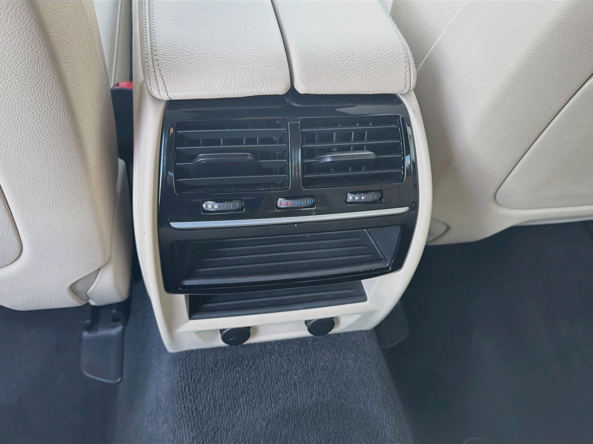 Used 2019 BMW 540i w/ Convenience Package RWD image 23