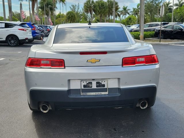 Used 2015 Chevrolet Camaro LT w/ 1LT Preferred Package RWD image 5