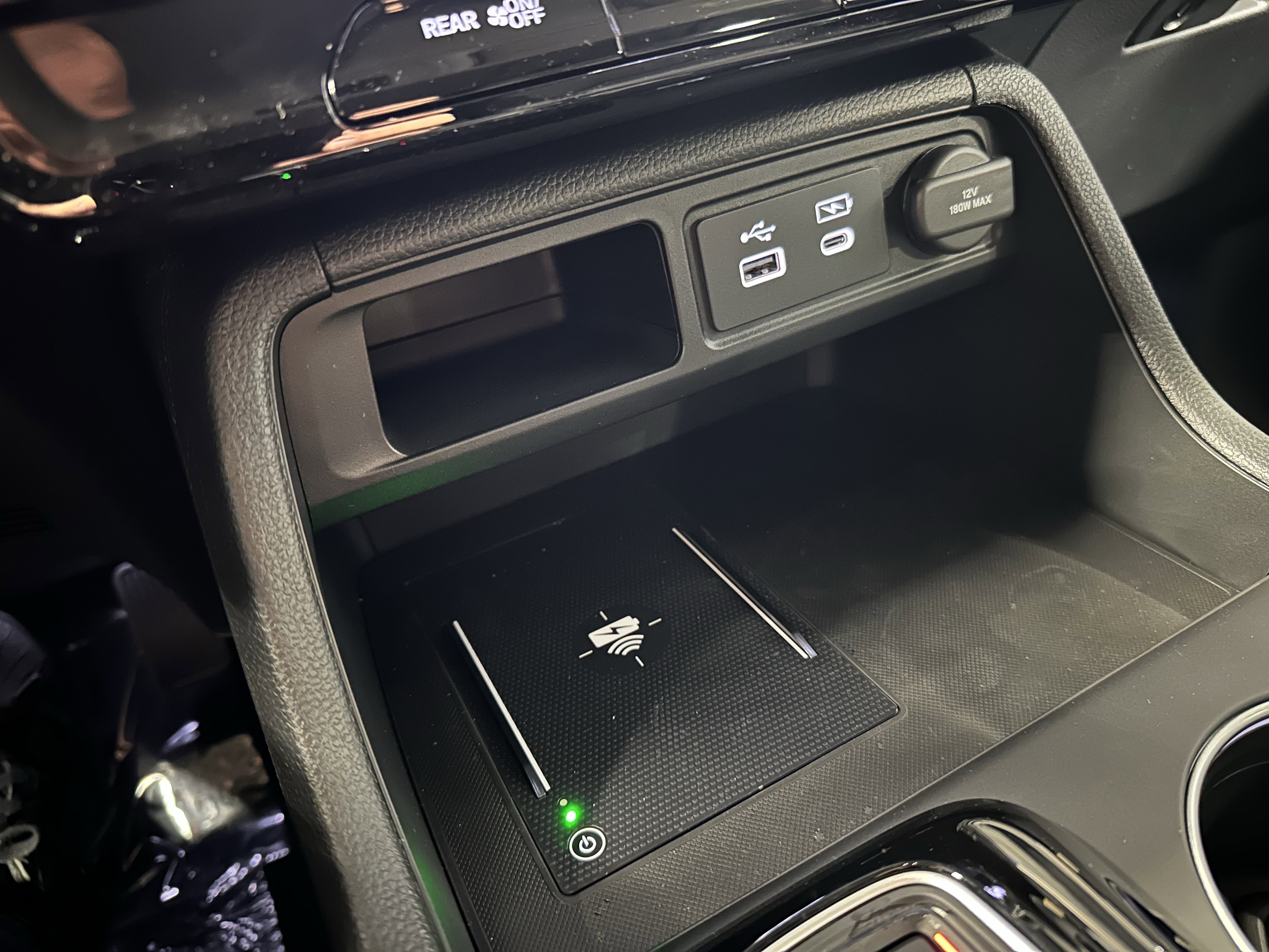 New 2025 Honda Pilot Touring image 15