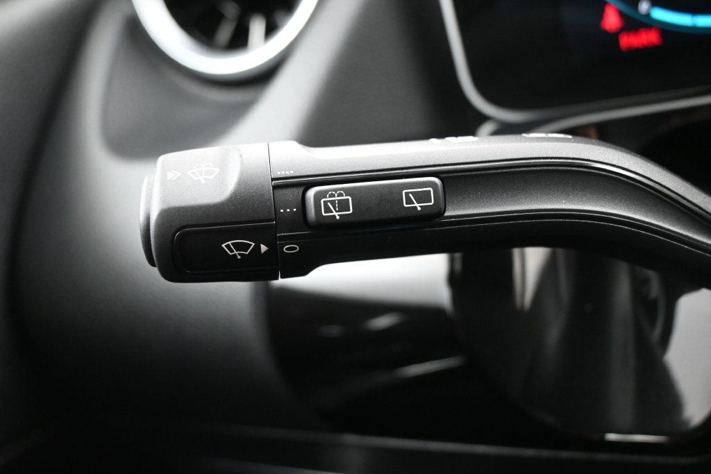Used 2021 Mercedes-Benz GLA 250 4MATIC image 18