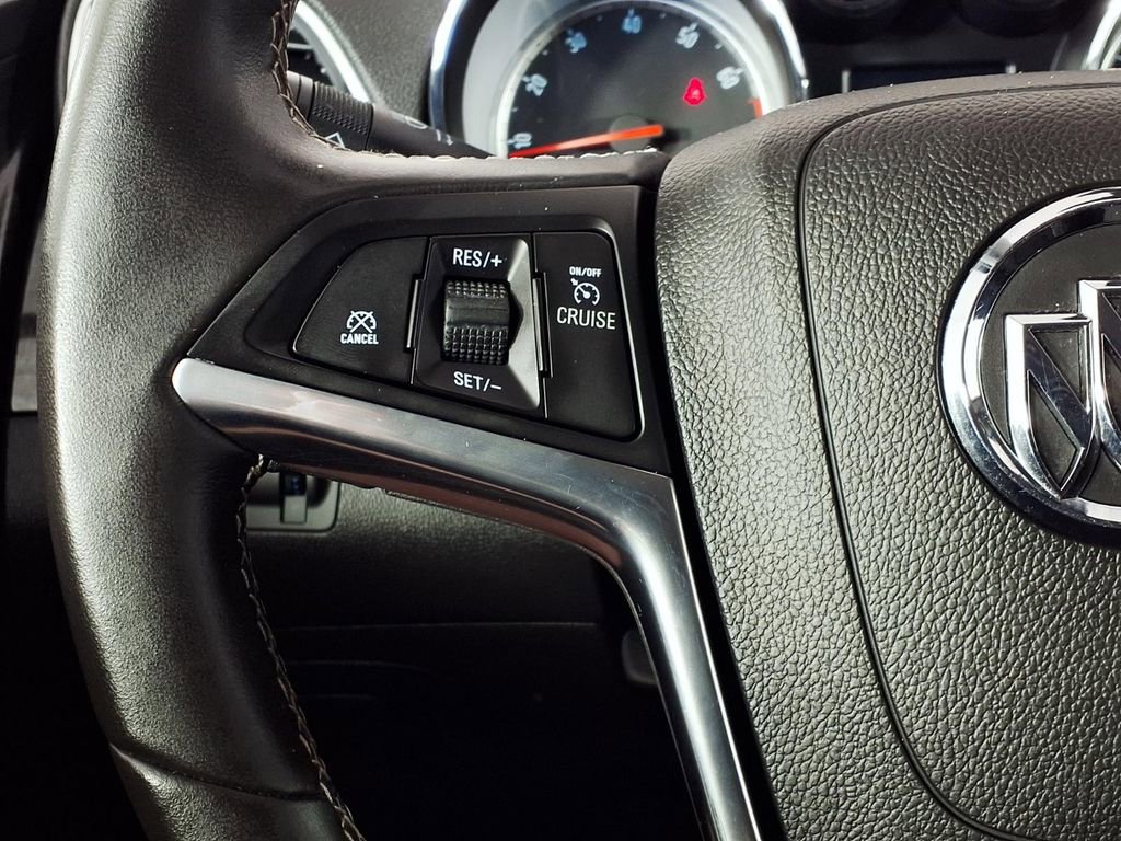 Used 2015 Buick Encore Convenience FWD image 18