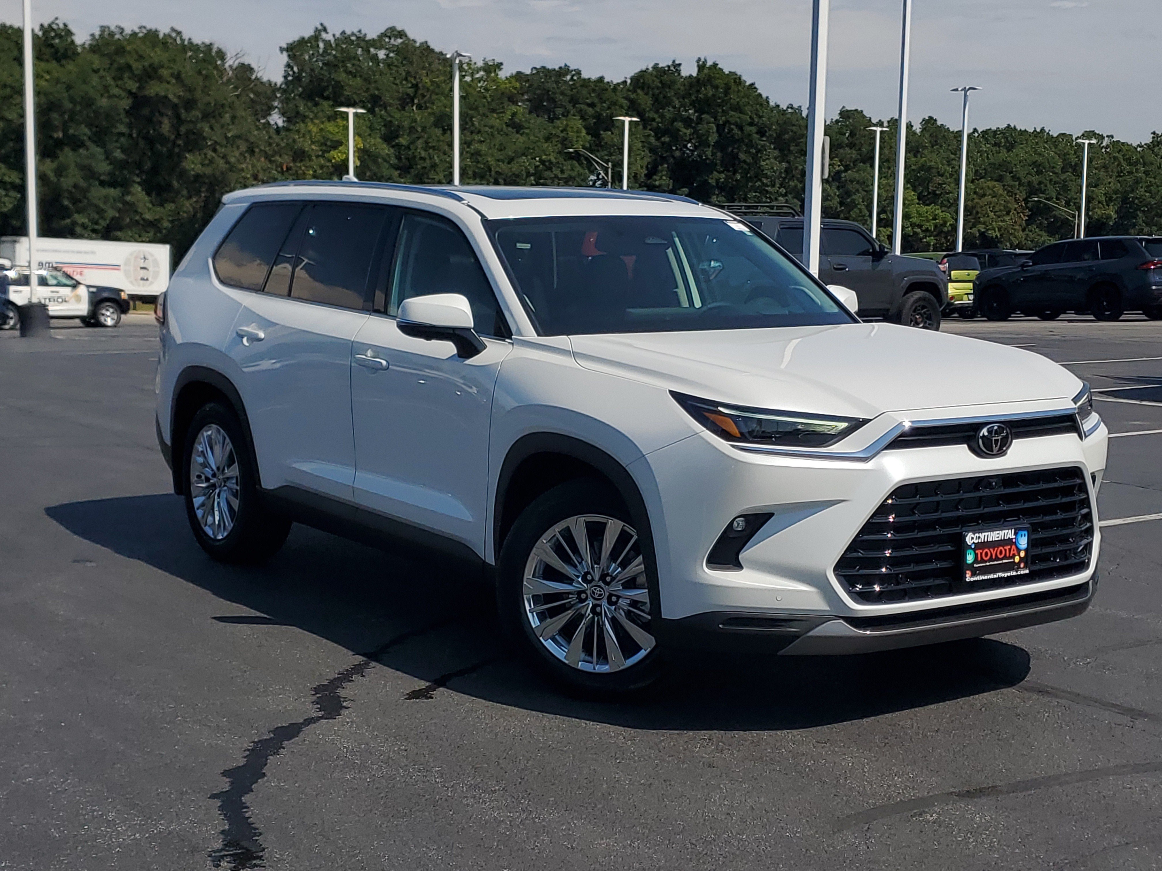 New 2026 Toyota Grand Highlander AWD image 34