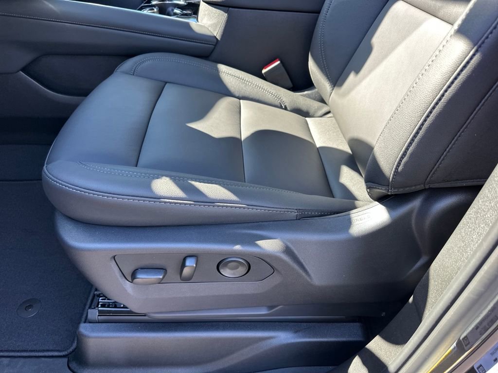 New 2026 Chevrolet Tahoe Z71 w/ Comfort Package image 12