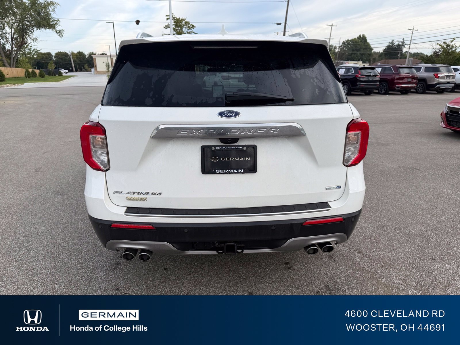 Used 2020 Ford Explorer Platinum w/ Premium Technology Package AWD/4WD image 8