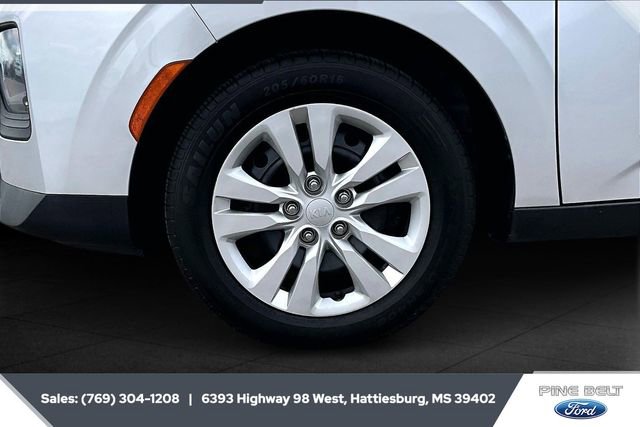 Used 2021 Kia Soul LX image 6