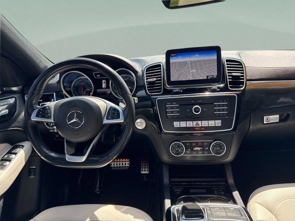 Used 2019 Mercedes-Benz GLE 43 AMG 4MATIC Coupe w/ Premium 3 Package image 31