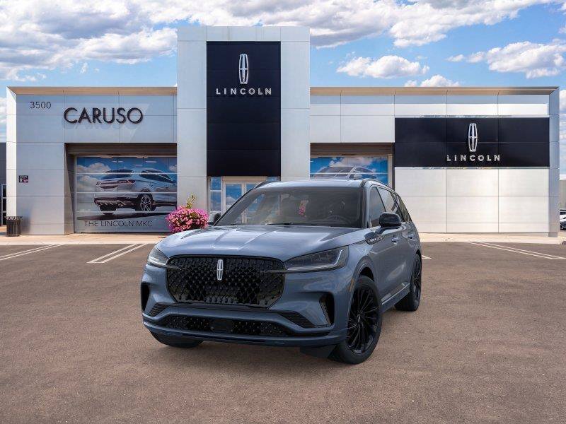 New 2026 Lincoln Aviator Reserve w/ Luxury Package RWD image 2