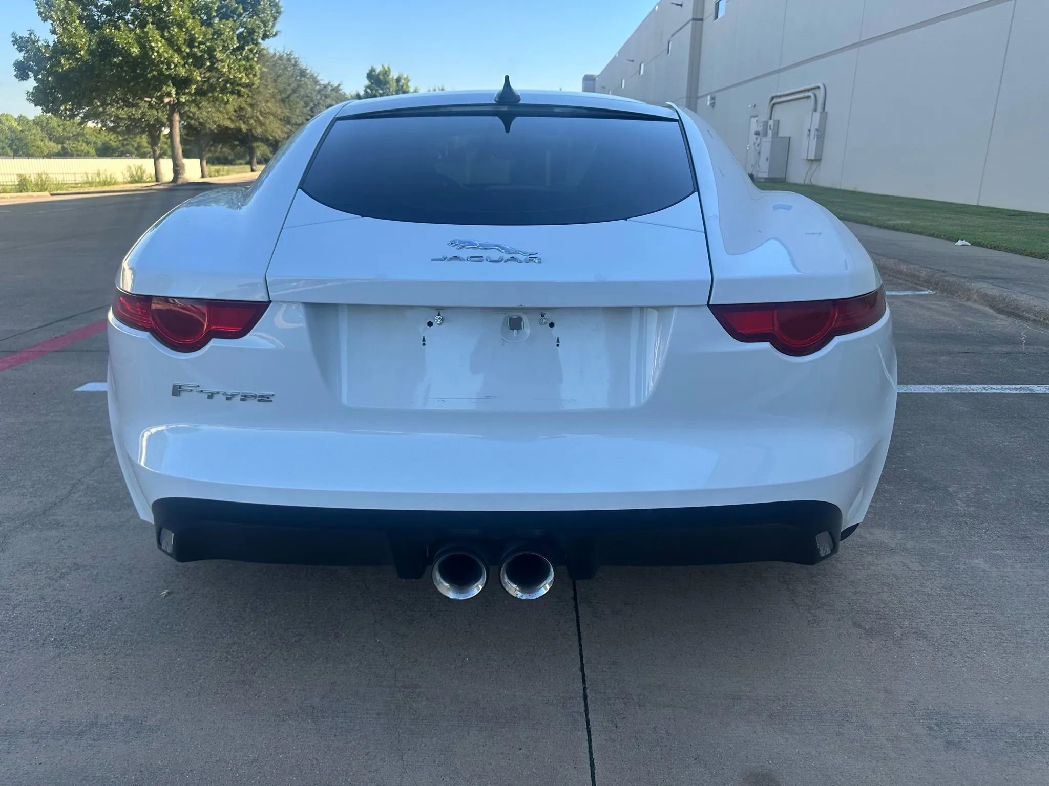 Used 2016 Jaguar F-TYPE Coupe image 11