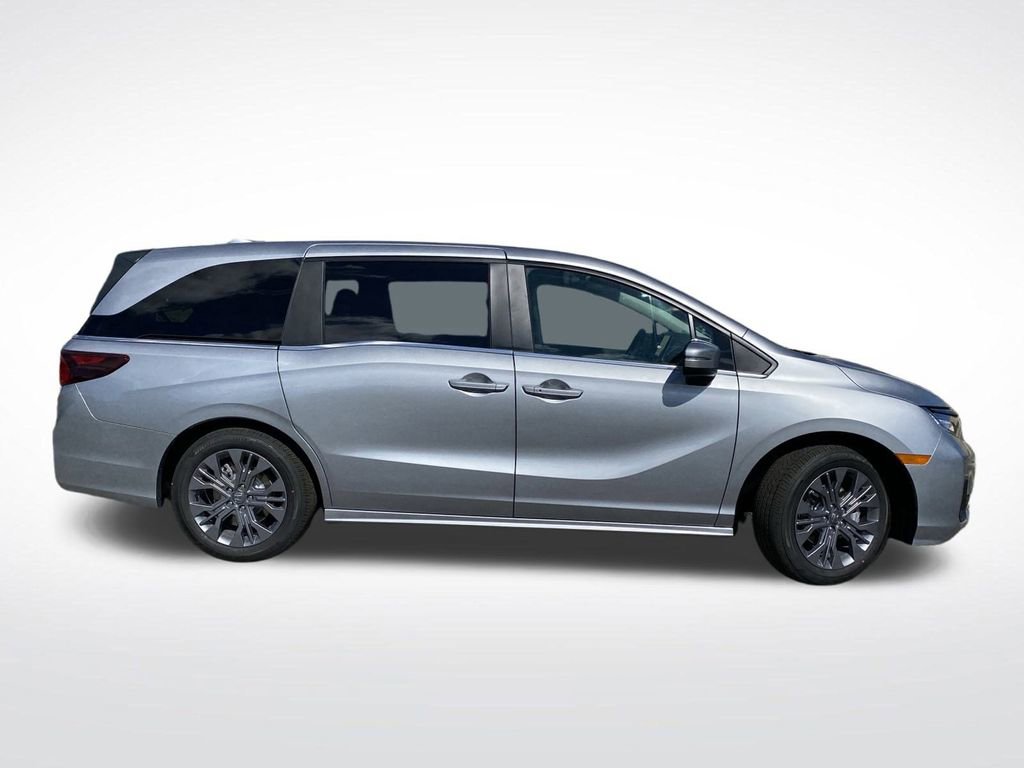 New 2026 Honda Odyssey Touring image 2