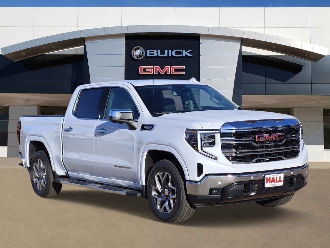 New 2026 GMC Sierra 1500 SLT RWD image 1