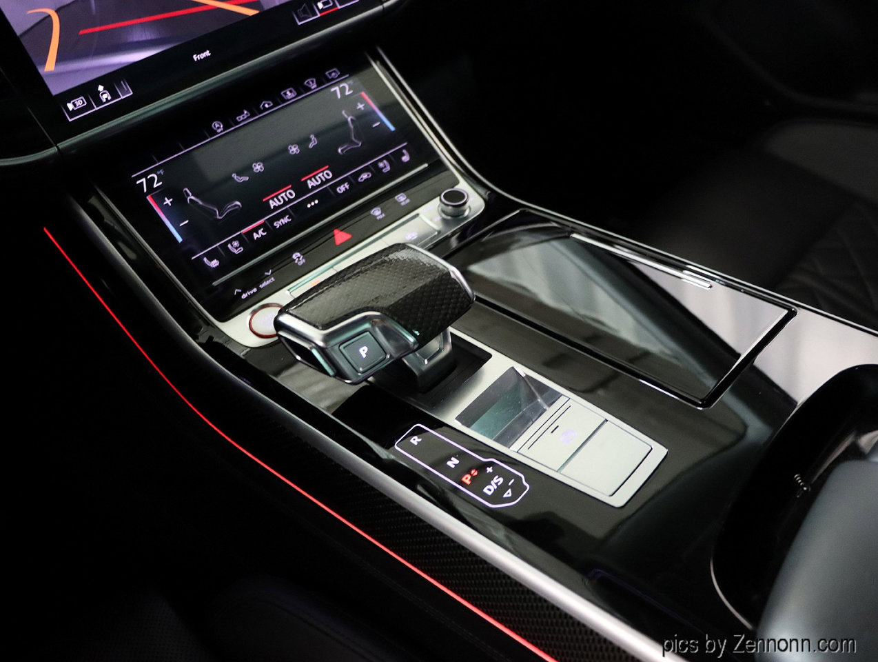 Used 2020 Audi S8 L w/ S8 Executive Package image 25