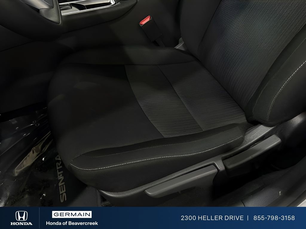 Used 2025 Nissan Sentra SV image 10