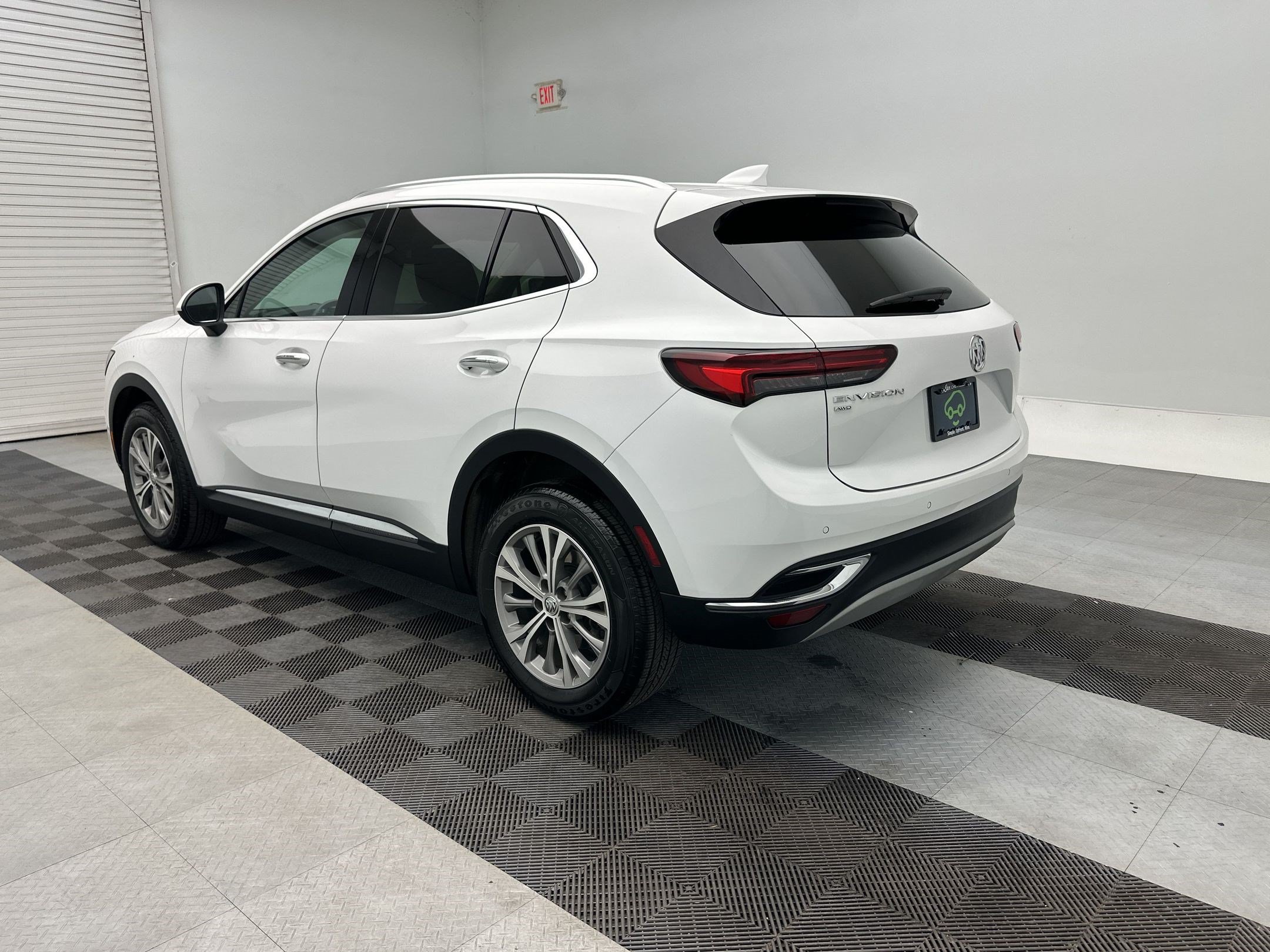 Certified 2023 Buick Envision Preferred AWD/4WD image 3