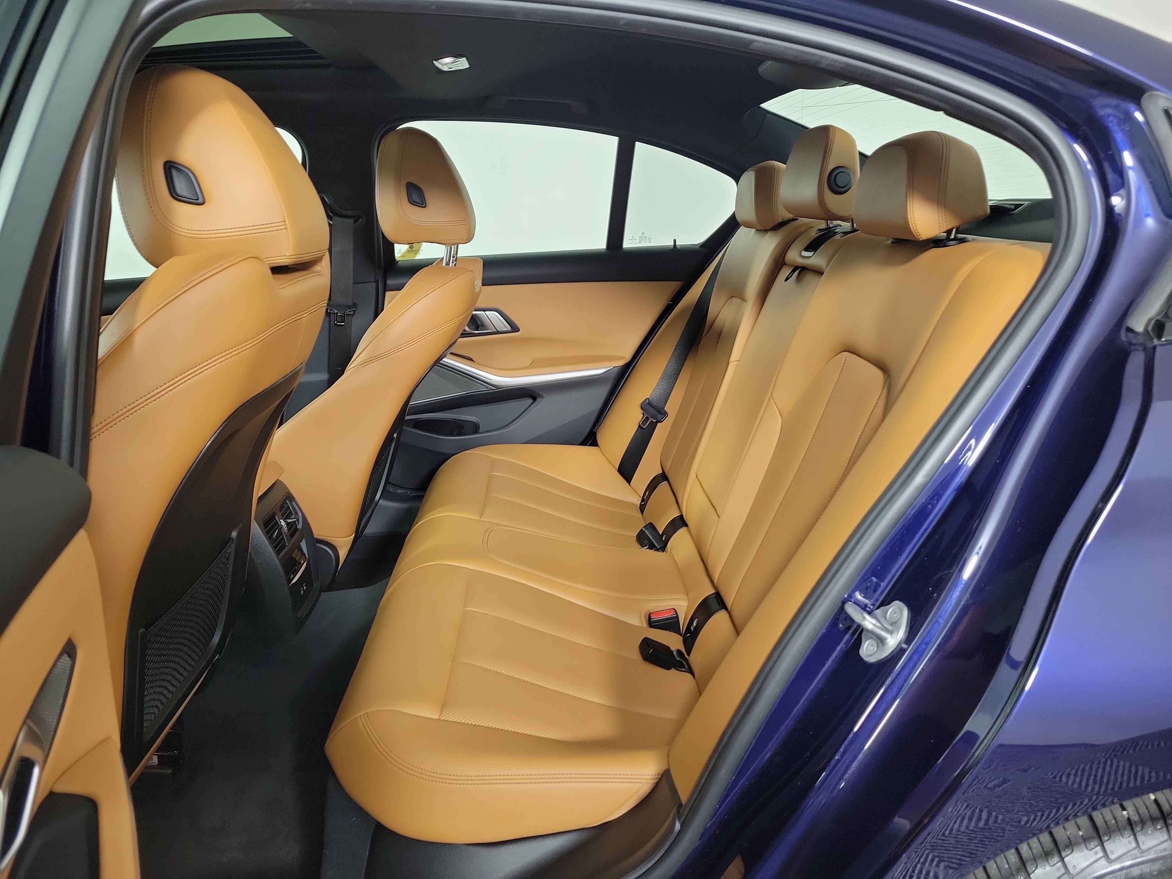 Certified 2023 BMW 330i xDrive Sedan w/ Premium Package image 10