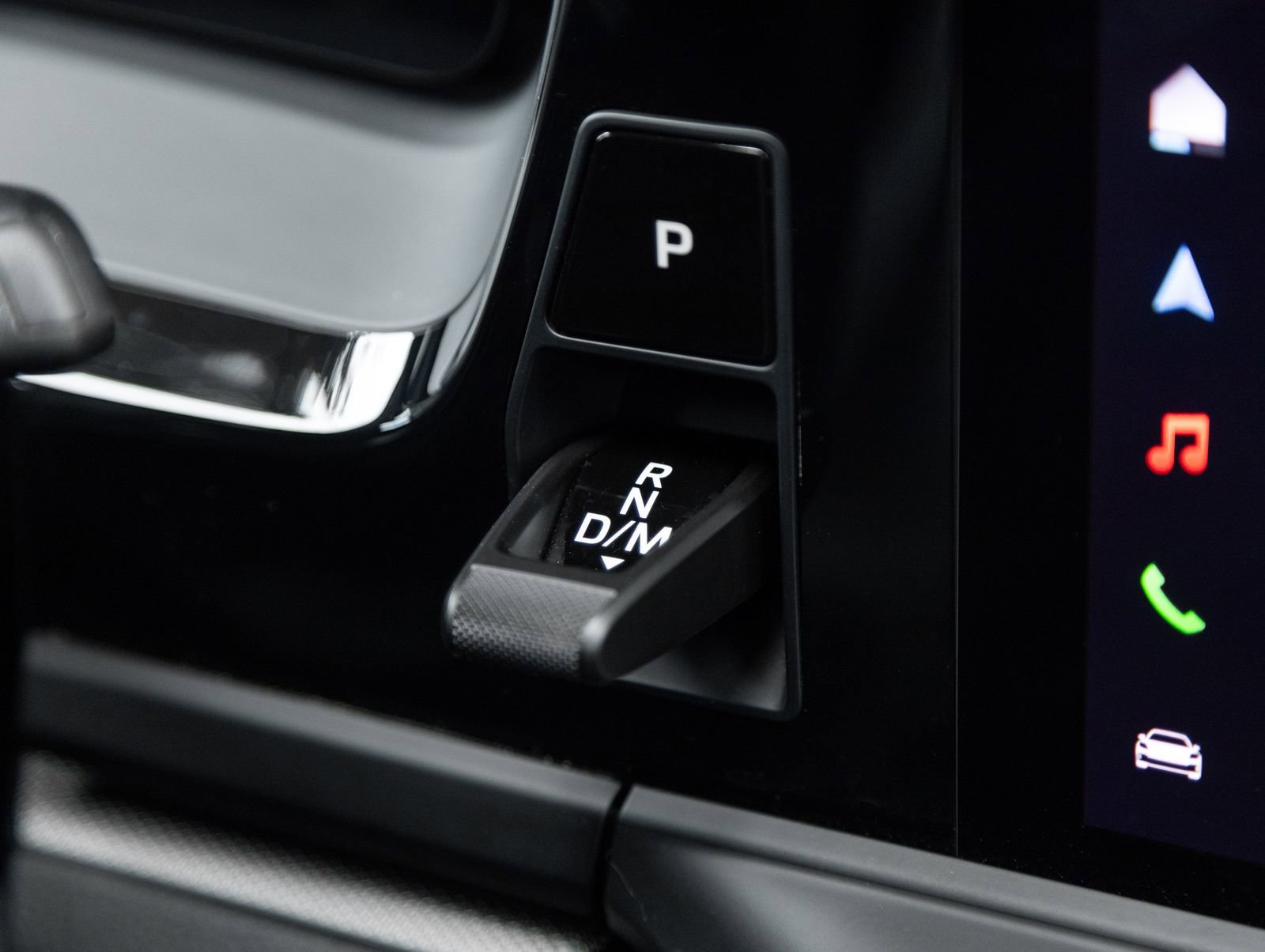 Certified 2025 Porsche Panamera 4 E-Hybrid AWD/4WD image 18