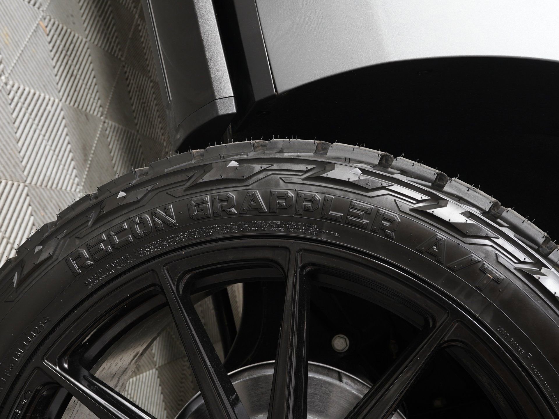 Used 2026 GMC Yukon XL AT4 Ultimate image 40