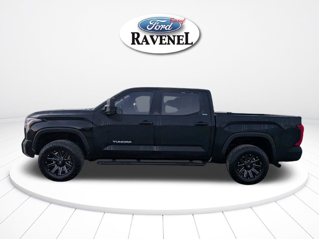 Used 2024 Toyota Tundra SR5 AWD/4WD image 7