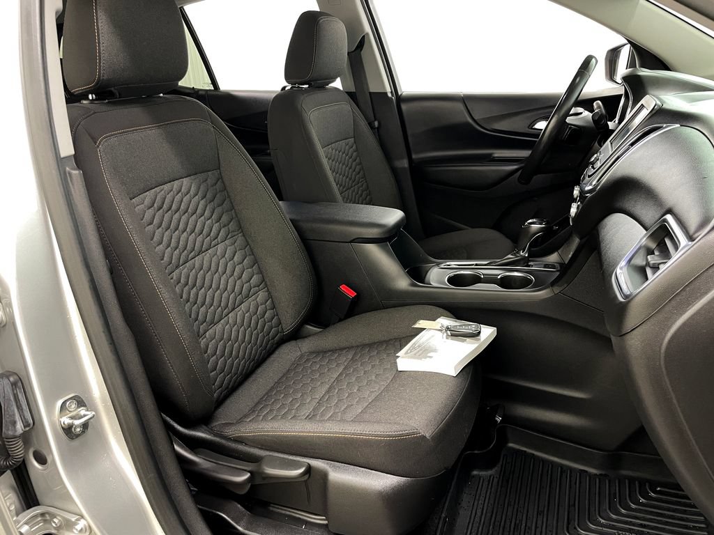Used 2019 Chevrolet Equinox LT AWD/4WD image 38
