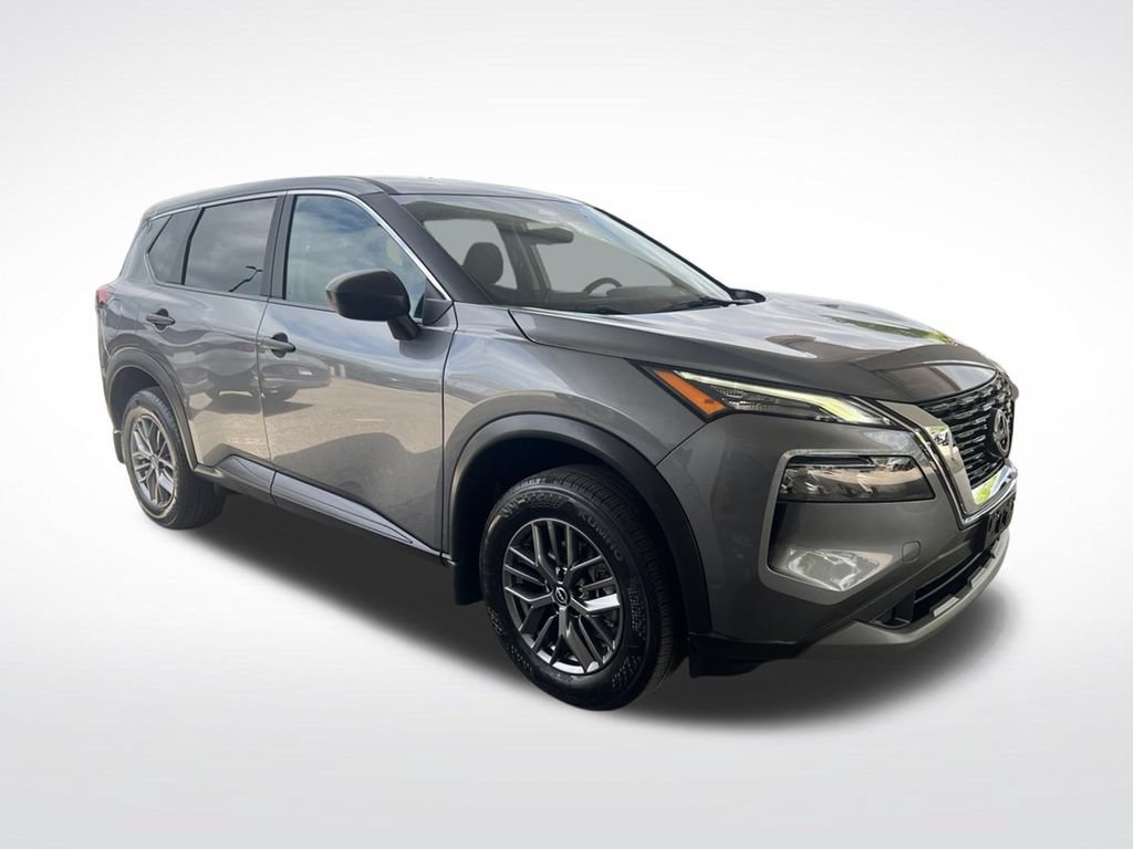 Certified 2023 Nissan Rogue S AWD/4WD image 3