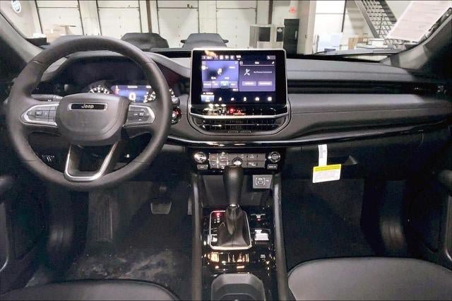 New 2026 Jeep Compass Latitude AWD/4WD image 41