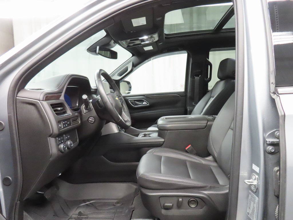 Used 2023 Chevrolet Tahoe LT w/ Luxury Package AWD/4WD image 9