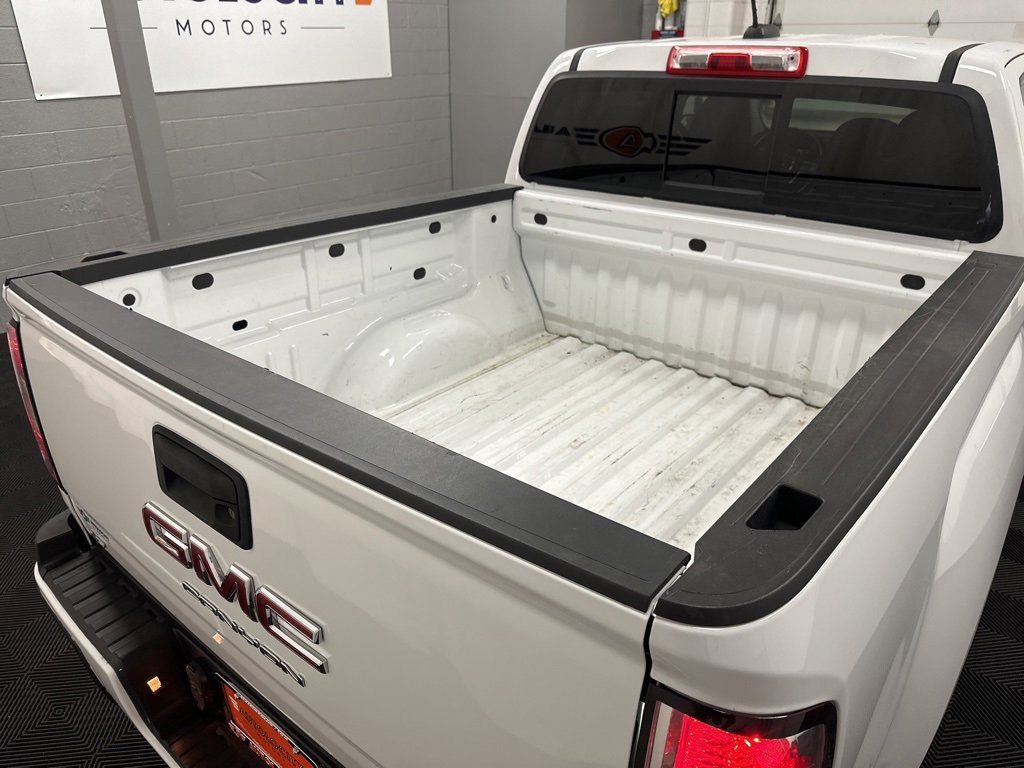 Used 2022 GMC Canyon Elevation w/ Trailering Package image 11