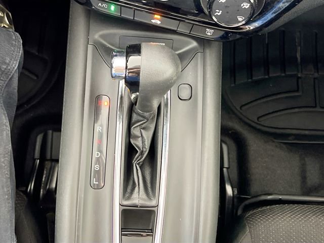 Used 2018 Honda HR-V LX image 17