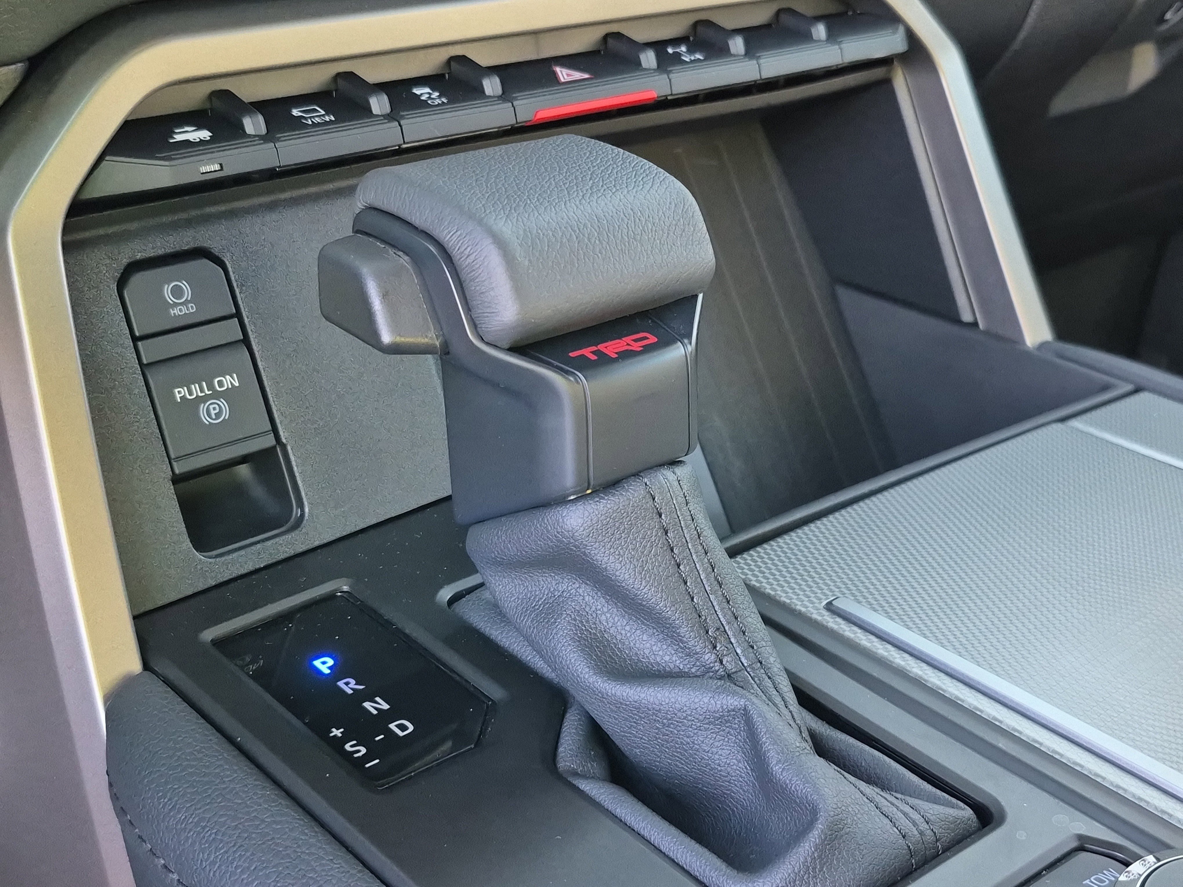 Used 2025 Toyota Sequoia Limited image 31