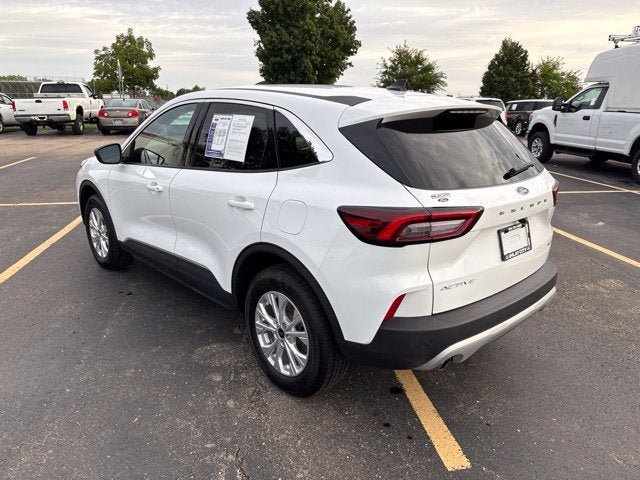 Used 2024 Ford Escape Active w/ Tech Pack #1 AWD/4WD image 12