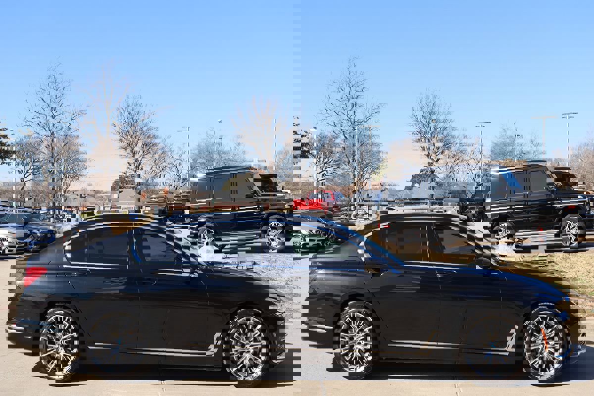 Used 2018 BMW 750i 750i image 6