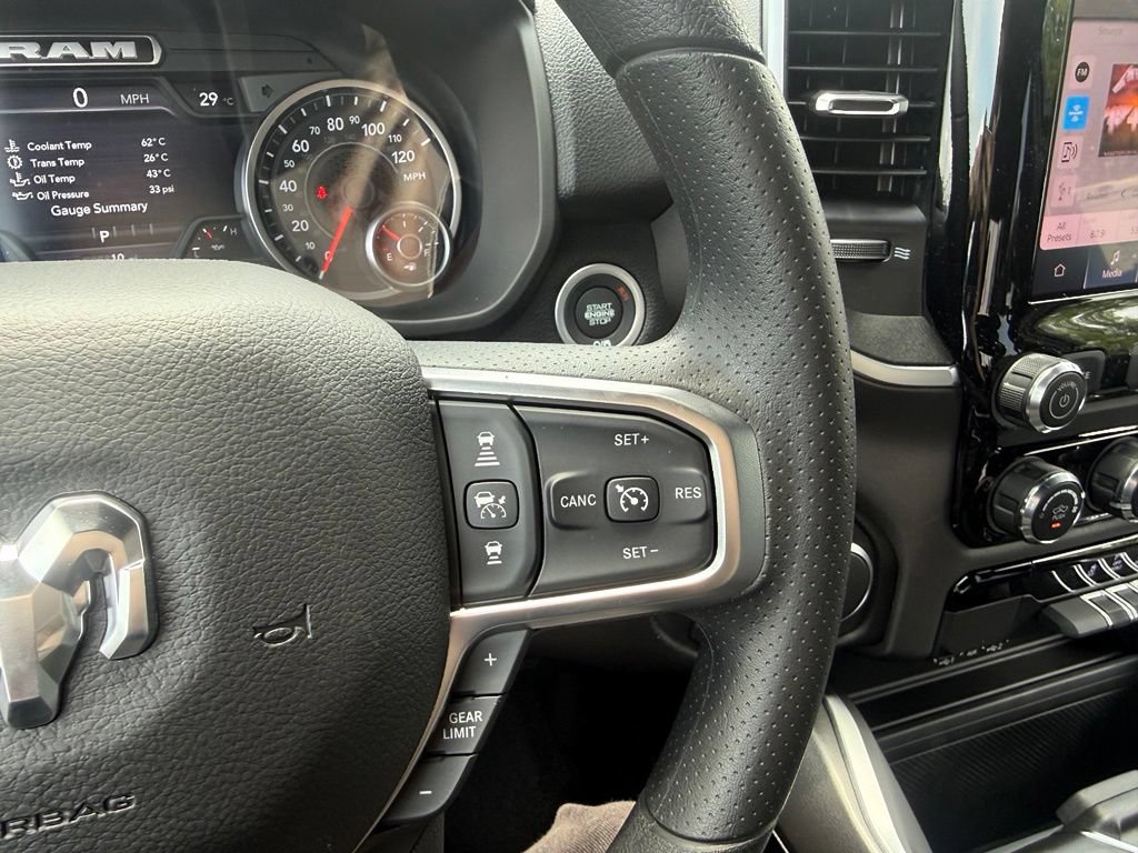 New 2026 RAM 1500 Express AWD/4WD image 14