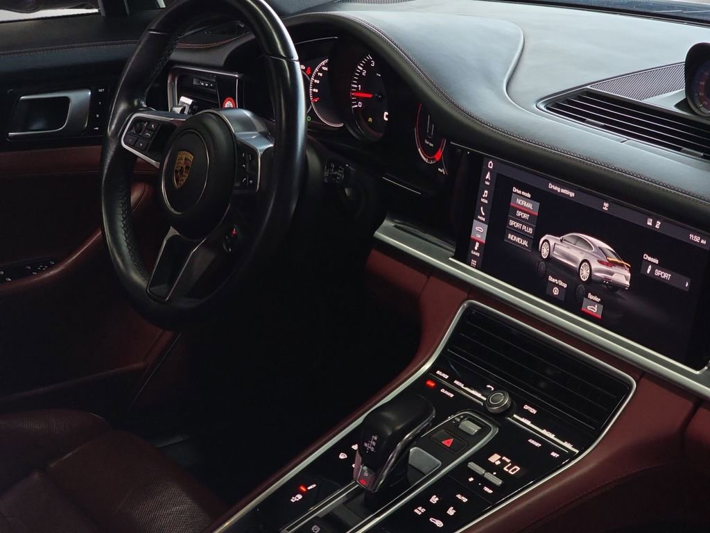 Used 2018 Porsche Panamera 4S w/ Premium Package Plus AWD/4WD image 21