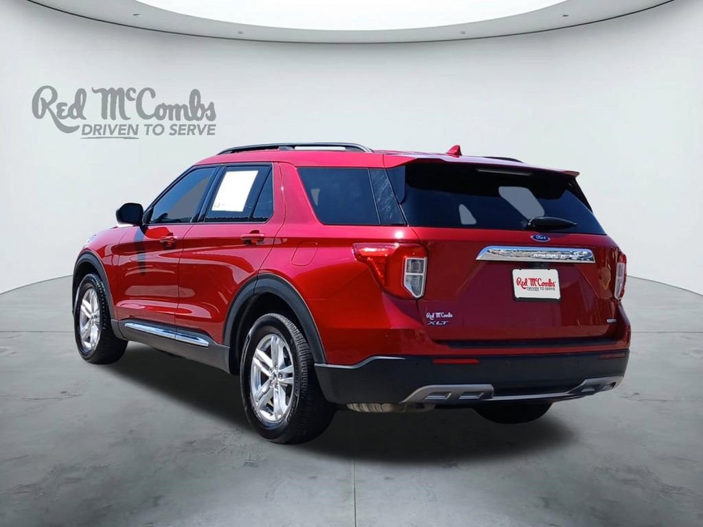 Used 2020 Ford Explorer XLT w/ Equipment Group 202A image 3