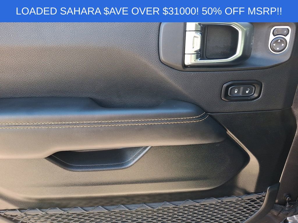 Used 2025 Jeep Wrangler Unlimited Sahara w/ Safety Group AWD/4WD image 12