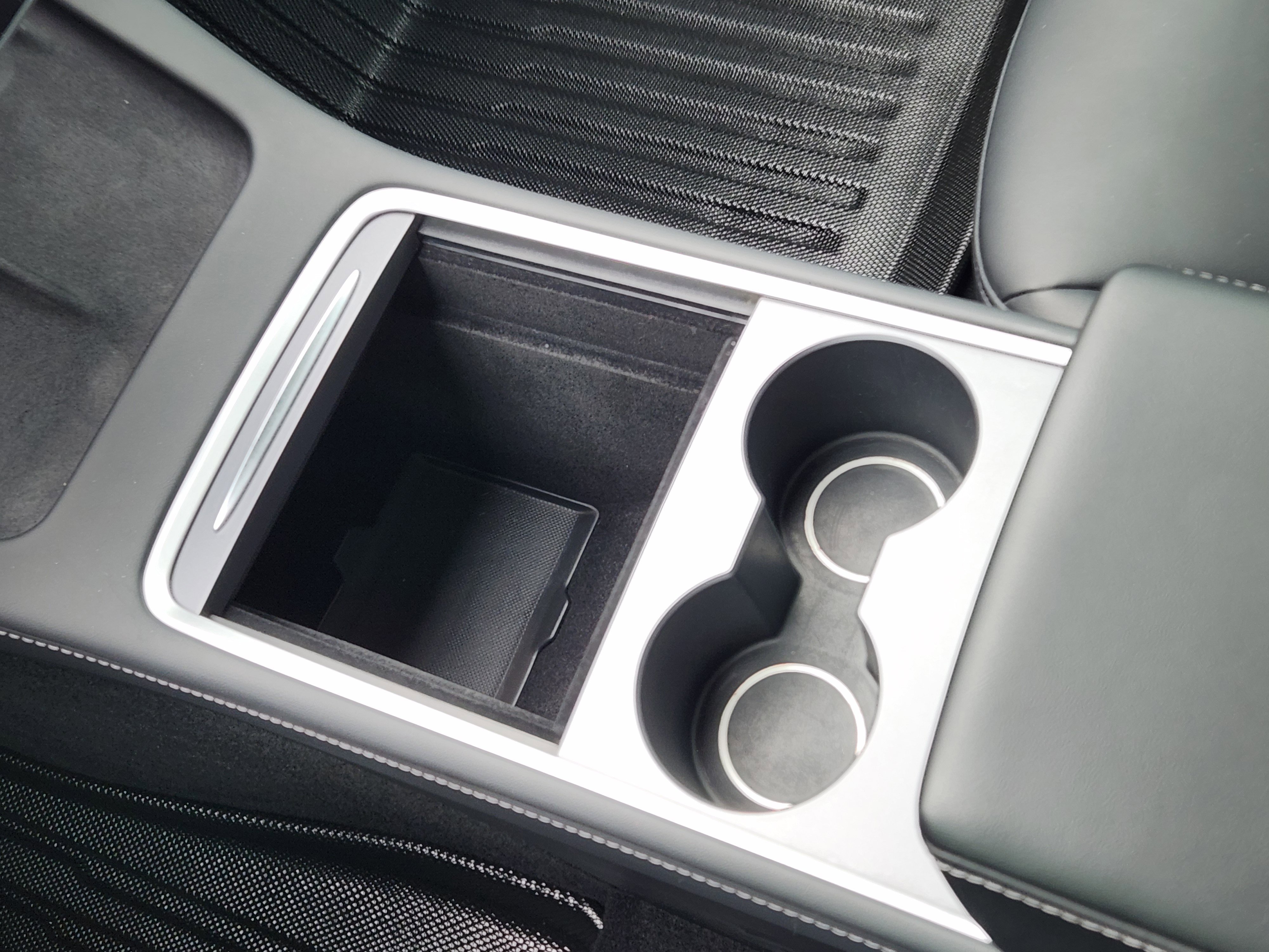 Used 2023 Tesla Model Y Long Range image 19