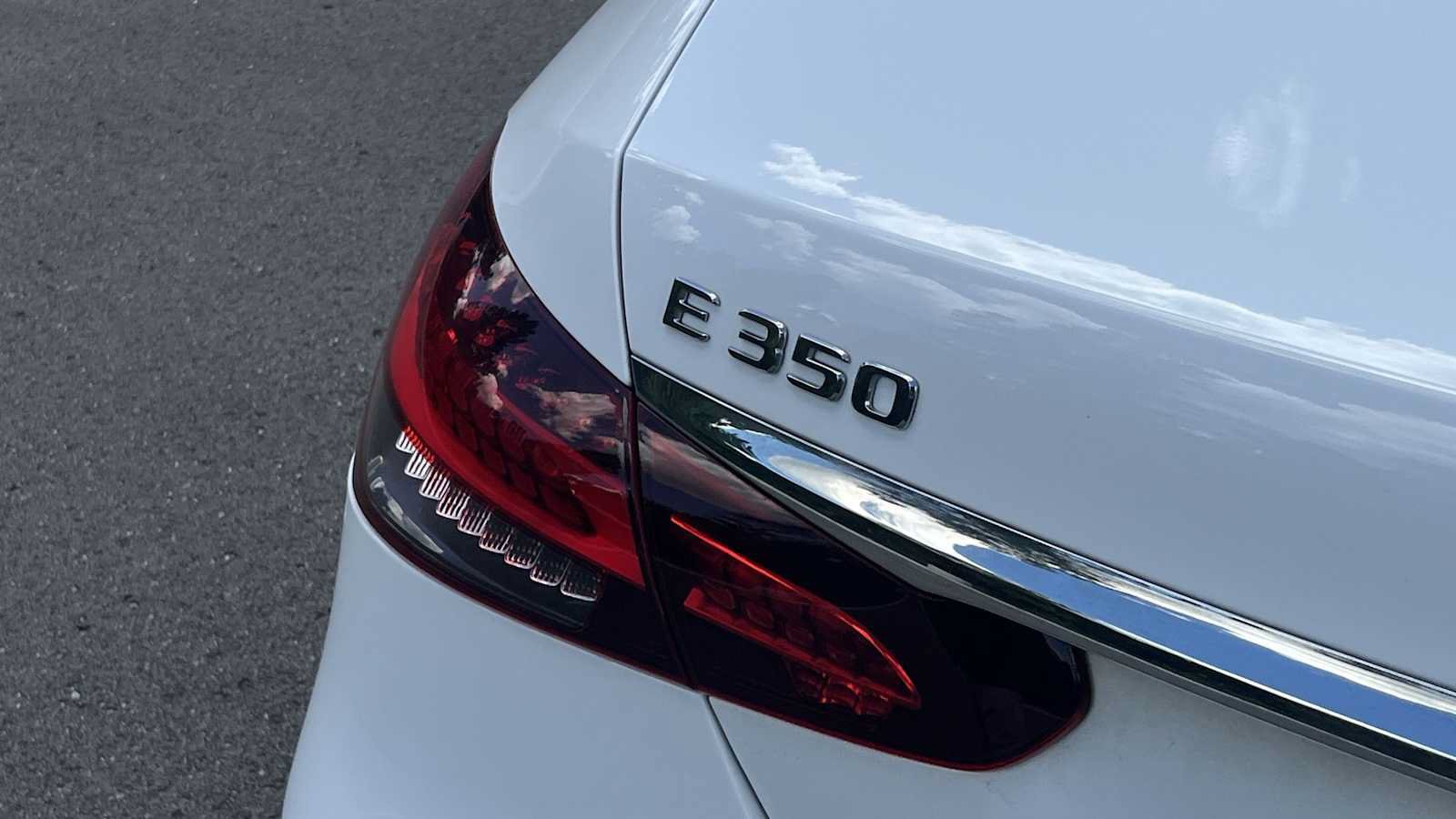 Certified 2023 Mercedes-Benz E 350 4MATIC Sedan image 24