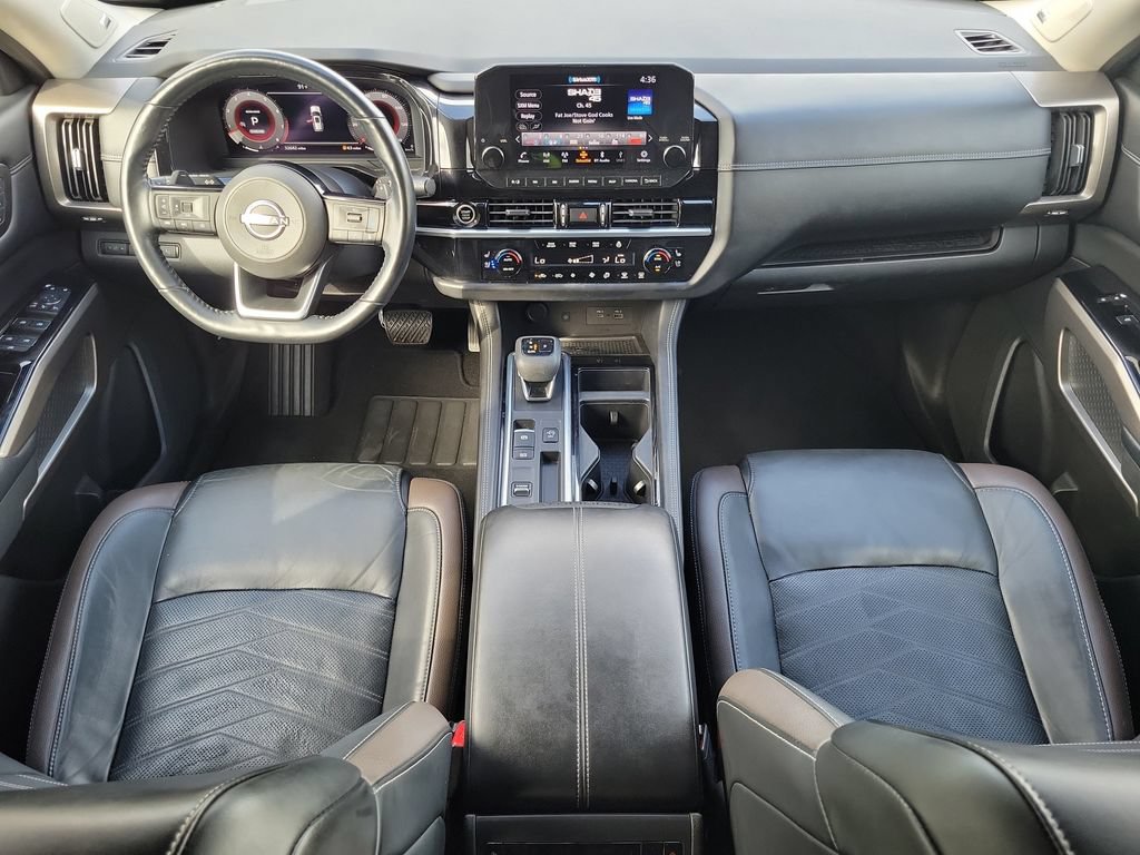 Certified 2023 Nissan Pathfinder Platinum w/ Lighting Package (N93) FWD image 21