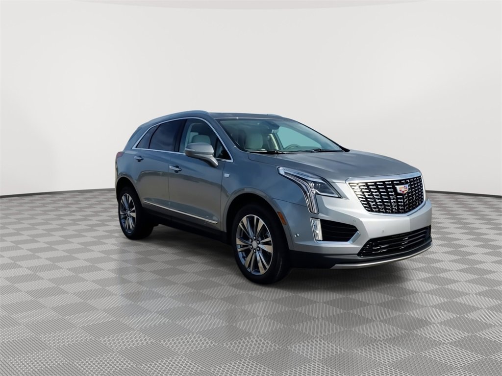 New 2025 Cadillac XT5 Premium Luxury w/ Technology Package image 2