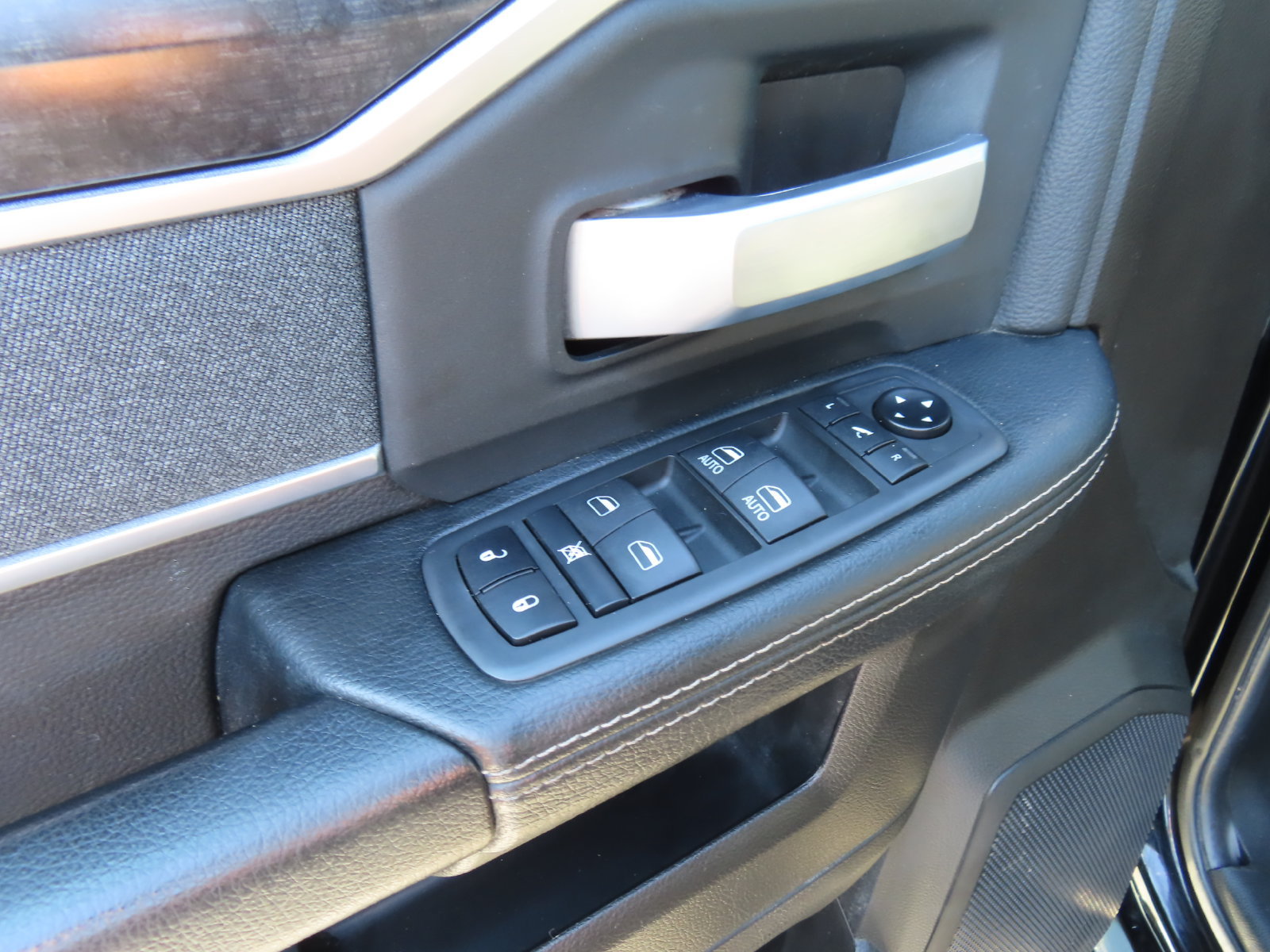 Used 2019 RAM 2500 Big Horn AWD/4WD image 14