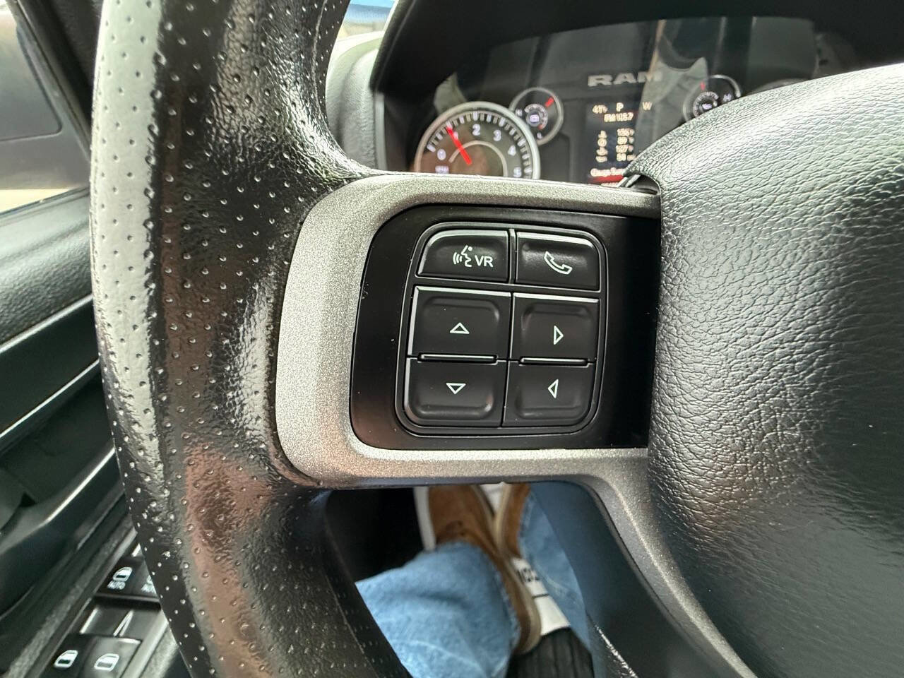 Used 2020 RAM 2500 Tradesman w/ Chrome Appearance Group AWD/4WD image 23