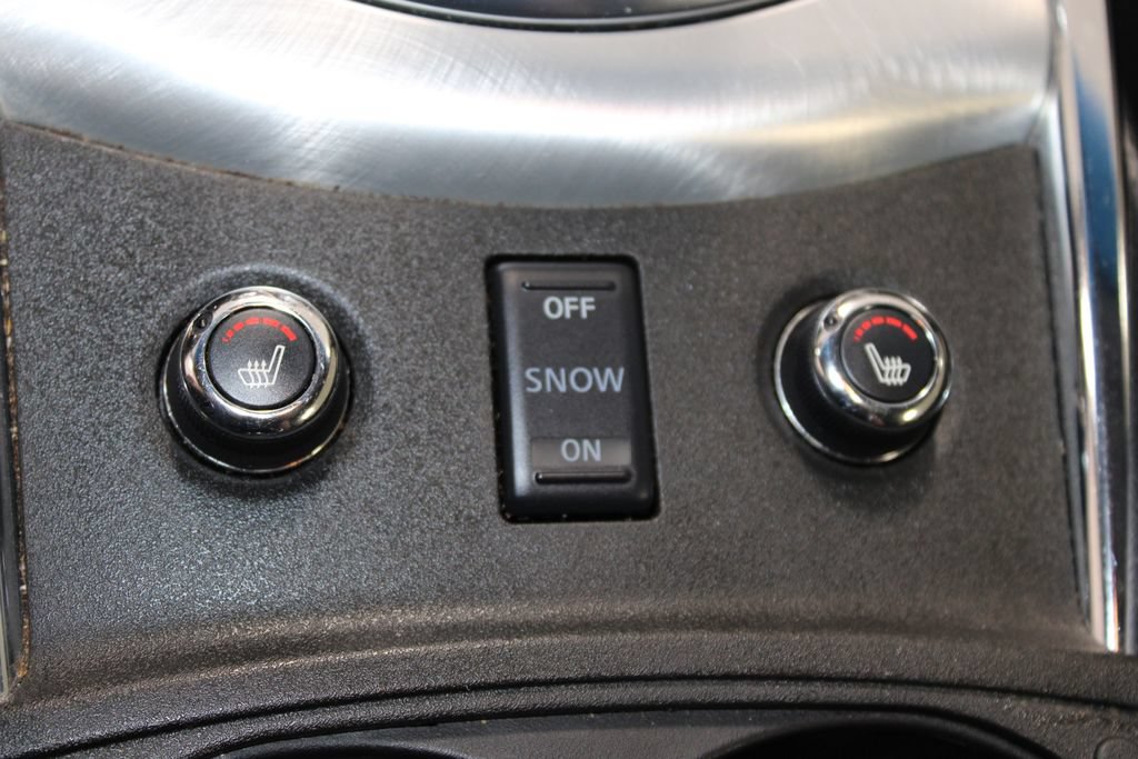 Used 2015 INFINITI Q60 AWD Coupe w/ Premium Package image 29