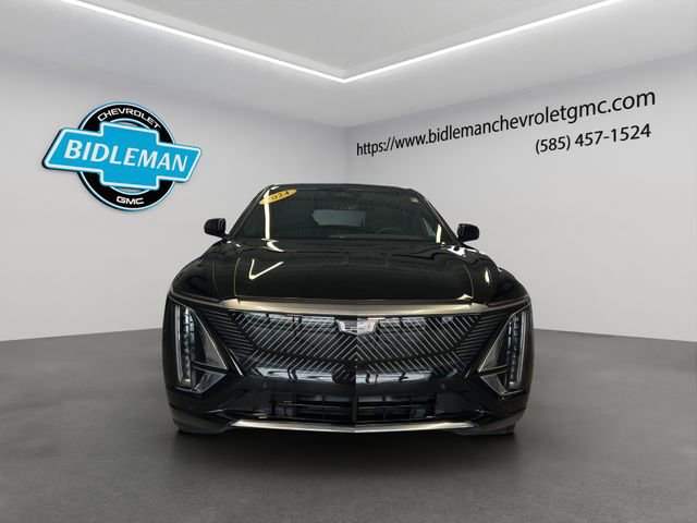 Used 2024 Cadillac Lyriq Luxury w/ LPO, Floor Liner Package image 2