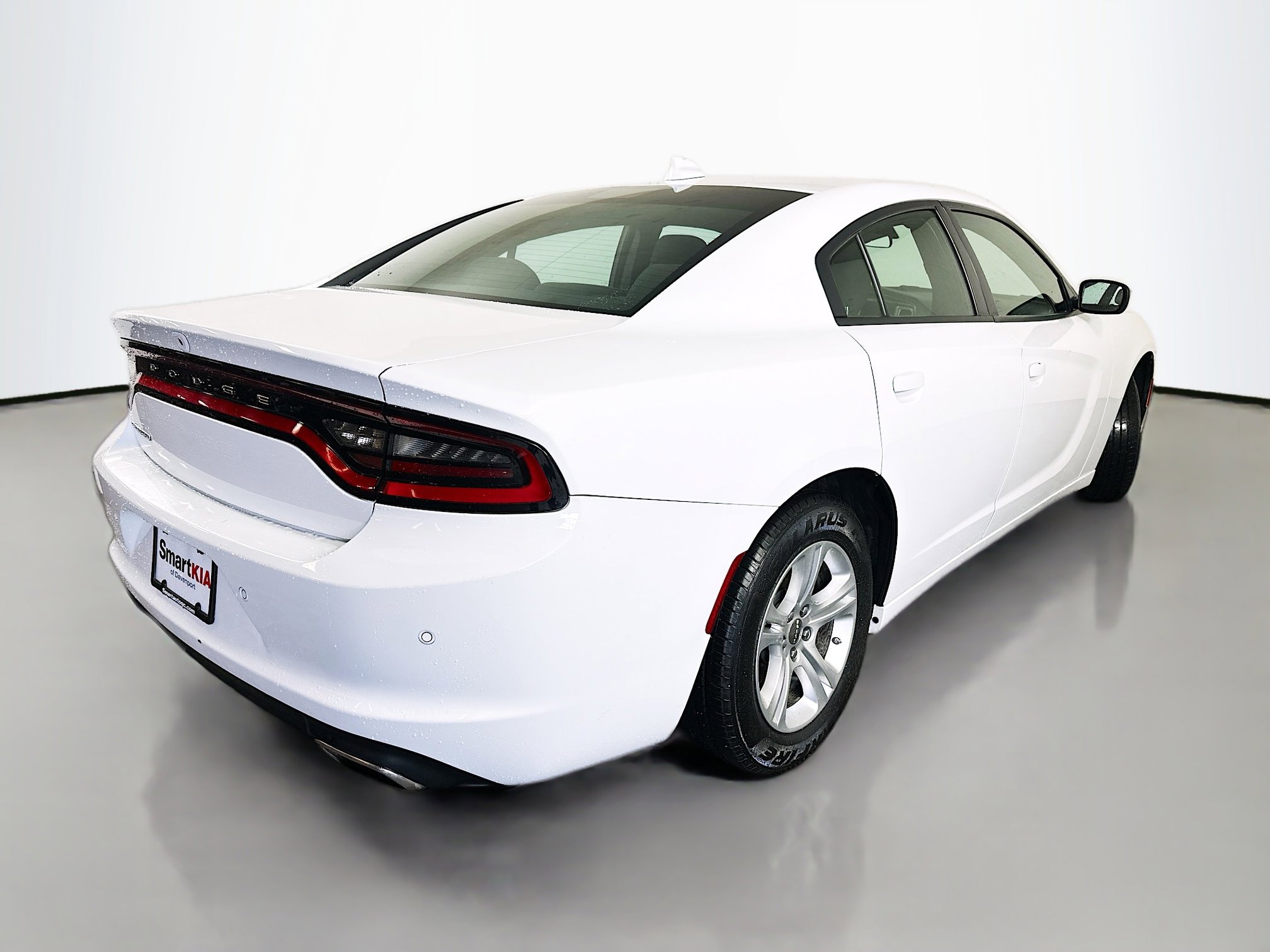 Used 2023 Dodge Charger SXT image 7