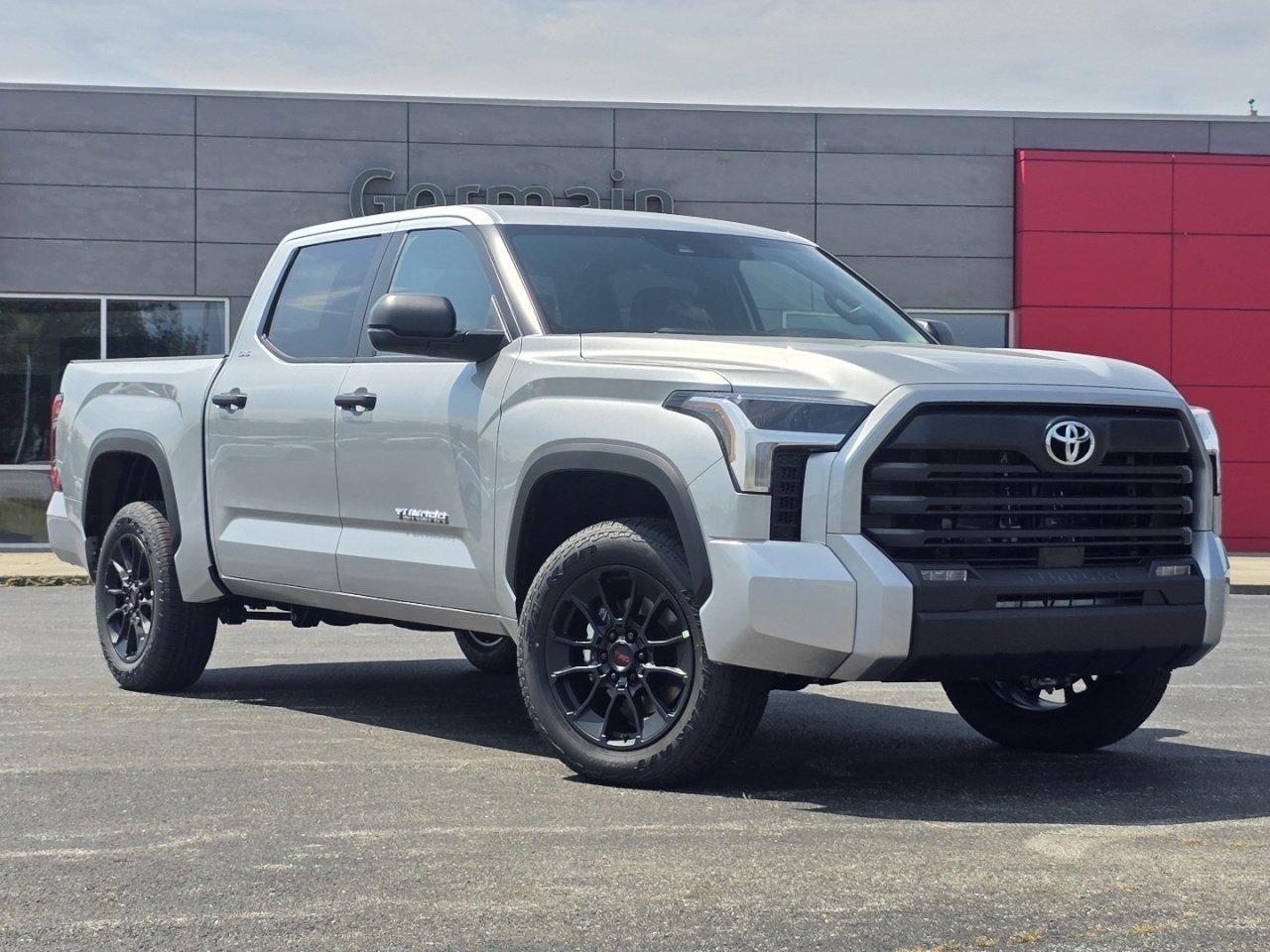 New 2026 Toyota Tundra SR5 AWD/4WD image 2