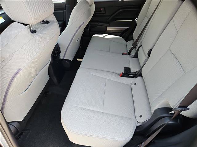 New 2026 Toyota 4Runner SR5 AWD/4WD image 15