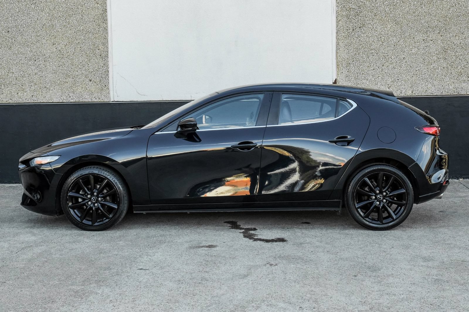 Used 2024 MAZDA MAZDA3 s FWD image 10