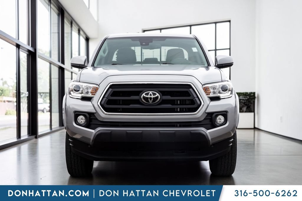 Used 2020 Toyota Tacoma SR5 AWD/4WD image 23