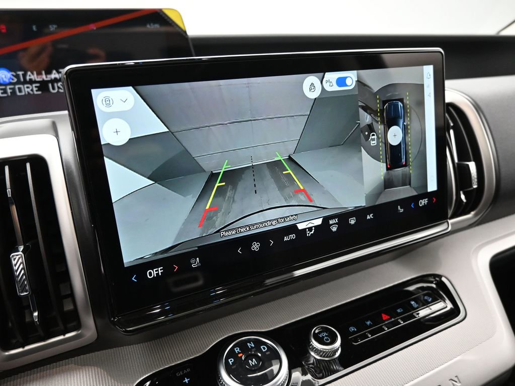 New 2026 Ford Expedition Active image 15