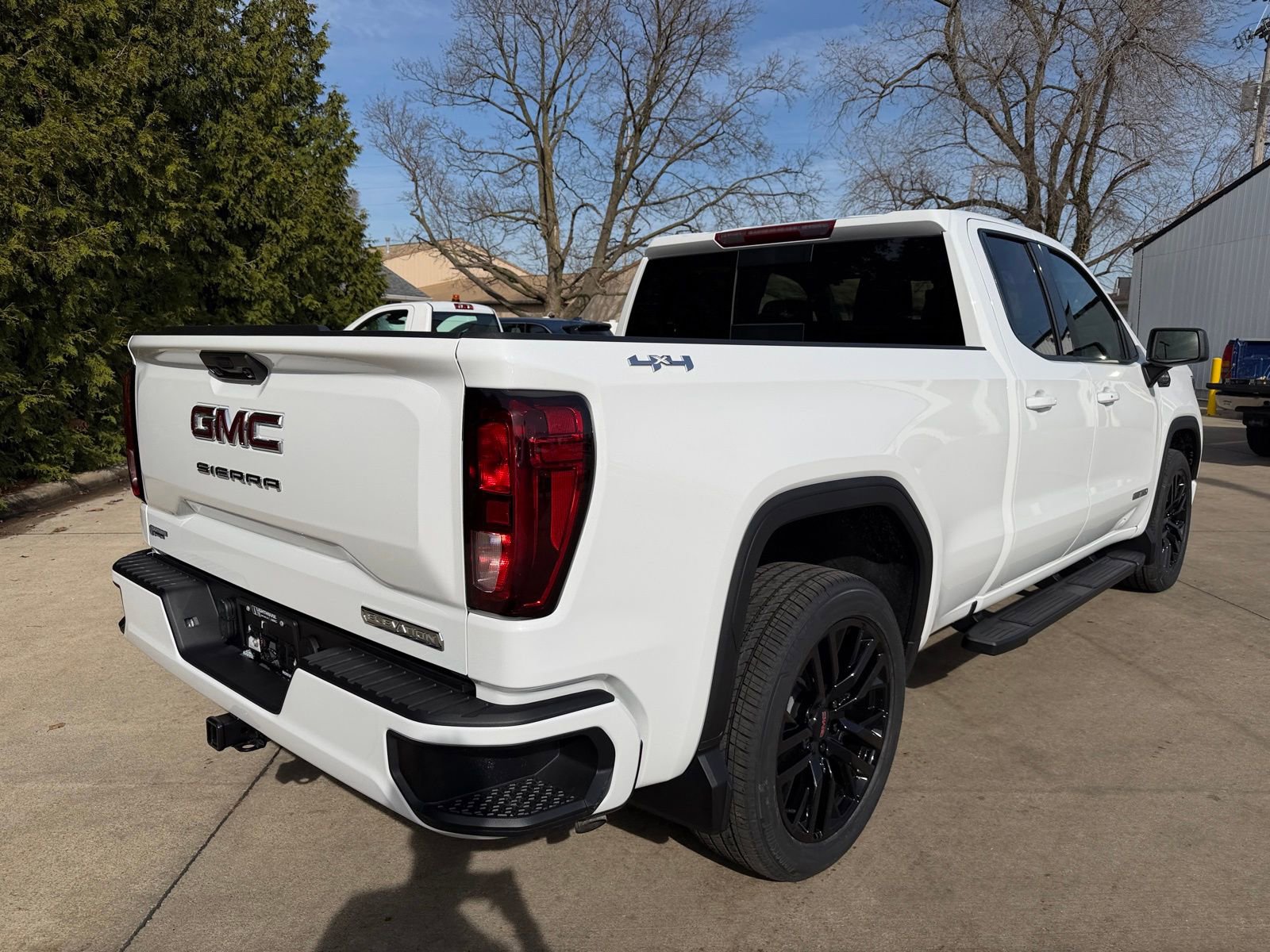 New 2026 GMC Sierra 1500 Elevation w/ Preferred Package AWD/4WD image 30